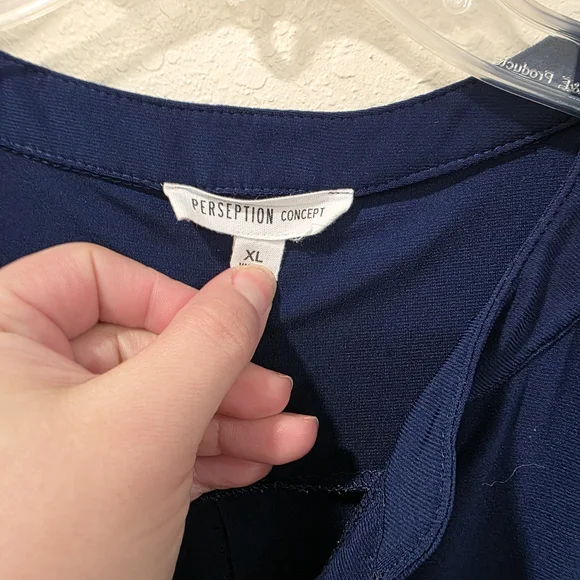 PerSeption Concepts Navy Blue Womens XL Short Sleeve BLOUSE - Picture 3 of 8